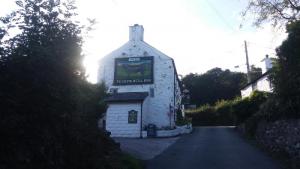 Ye Olde Bull Inn, Llanbedr-y-Cennin